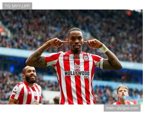 官方：布伦特福德与前锋托尼完成续约，合同至2029年